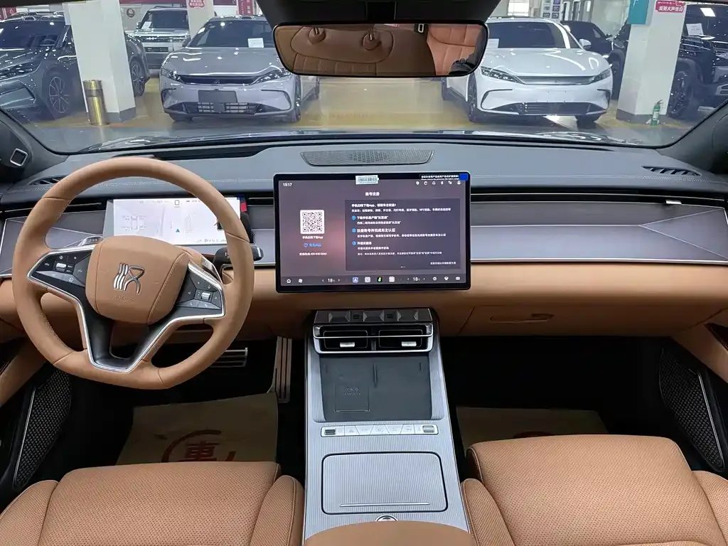BYD Han L 2025 из CN, фото 5