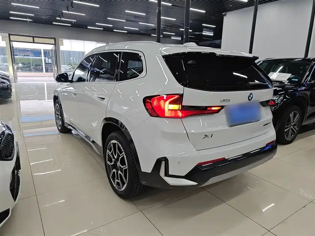 BMW X1 — фото 3