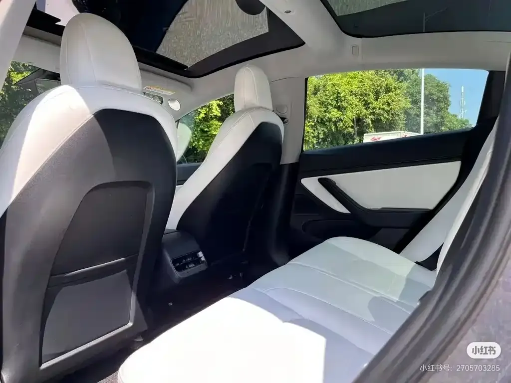 Tesla Model 3 — фото 2