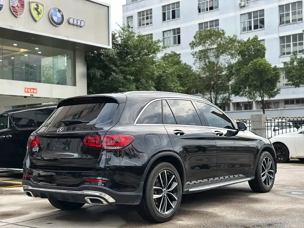 Mercedes-Benz GLC — фото 4