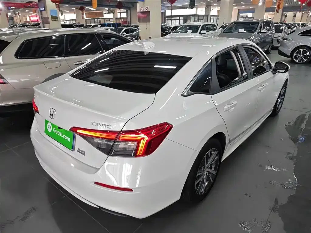 Honda Civic — фото 6