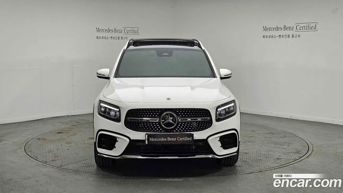 Mercedes-Benz GLB-Class — фото 6