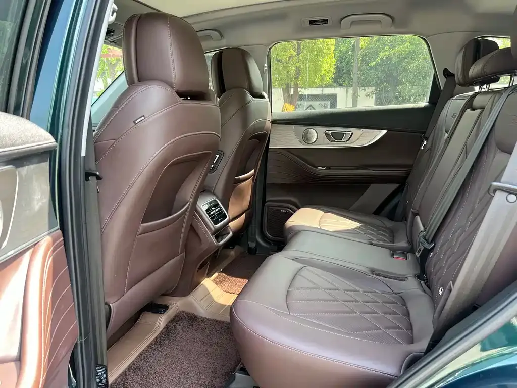 Chery Tiggo 8 PRO — фото 6