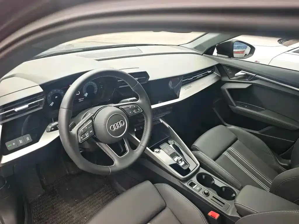 Audi A3 — фото 9
