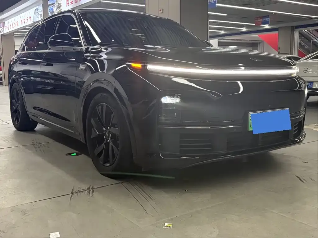 Li Auto L7
