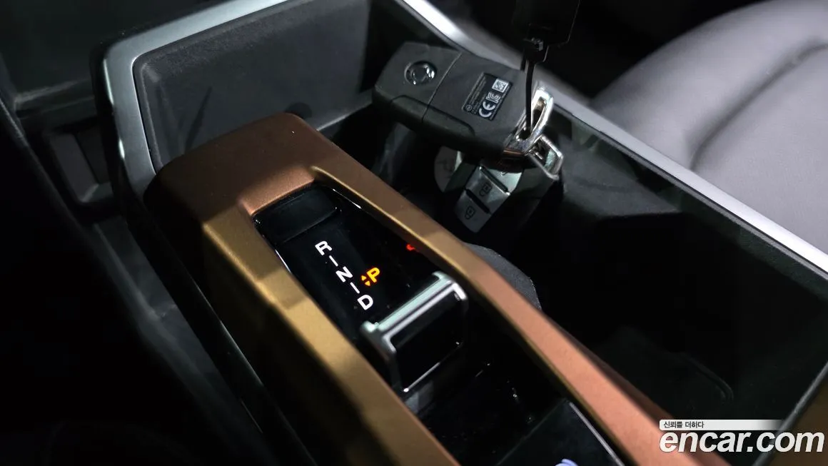 KG Mobility (Ssangyong) Torres — фото 8