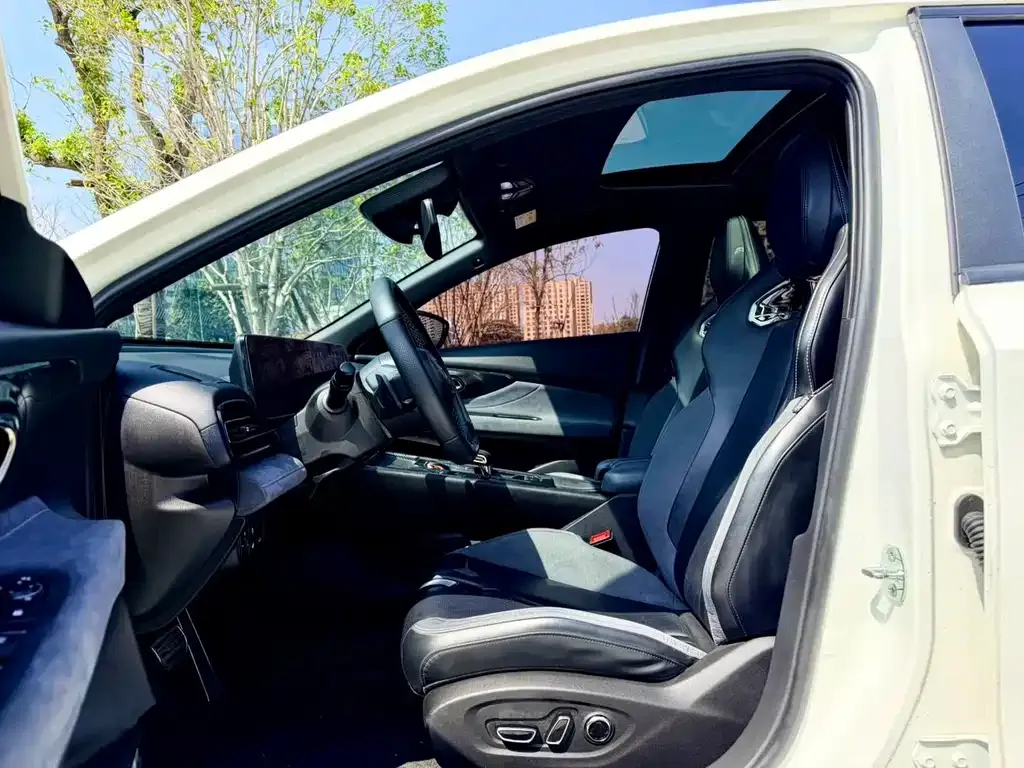 GAC Motor Shadow Leopard — фото 3