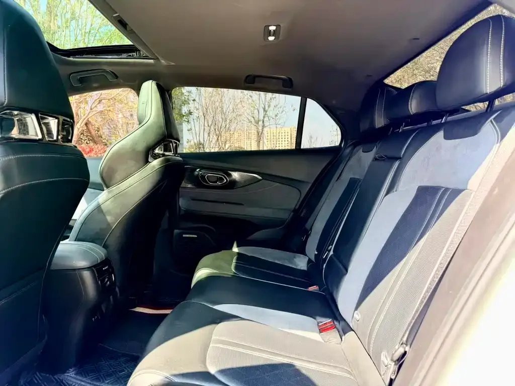 GAC Motor Shadow Leopard — фото 2