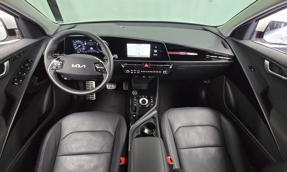 Kia Niro — фото 9