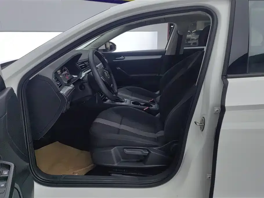 Volkswagen Lamando 2021 из CN, фото 3