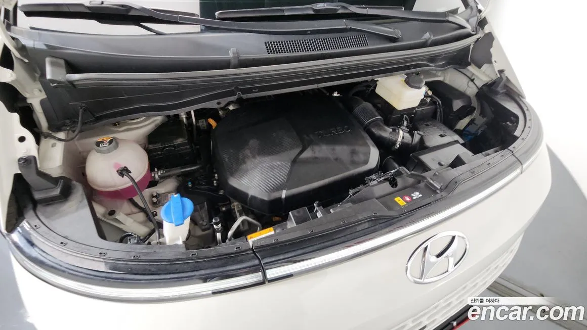 Hyundai Staria — фото 4