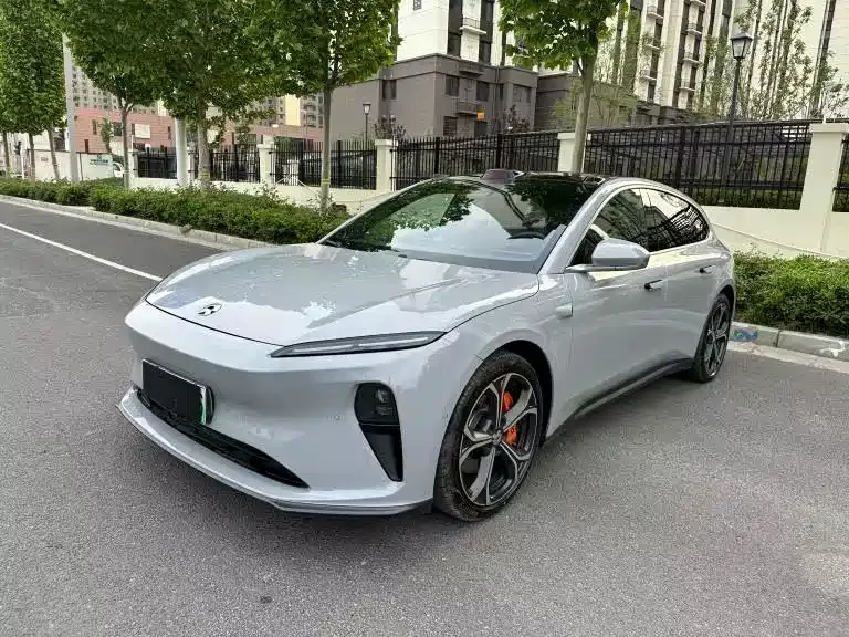 NIO ET5T