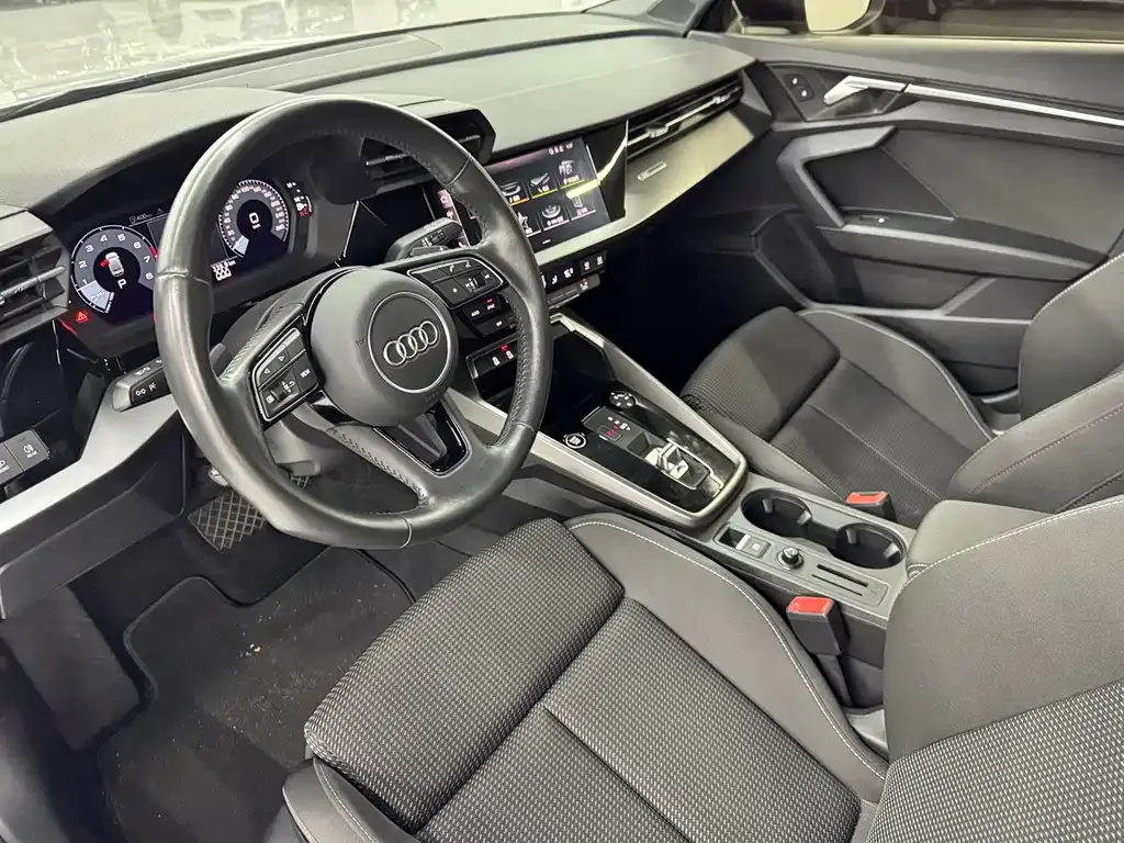 Audi A3 — фото 8