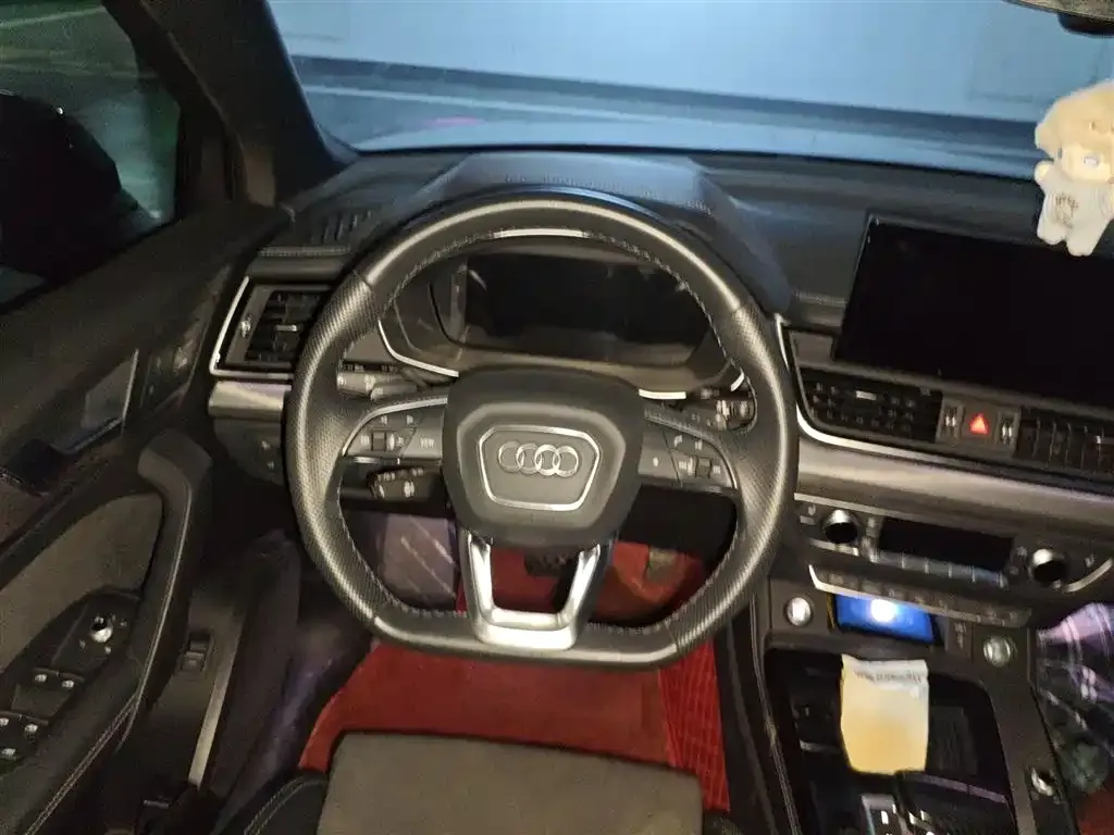 Audi Q5L Sportback 2022 из CN, фото 5