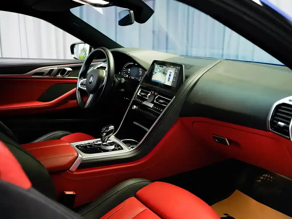 BMW 8 Series 2021 из CN, фото 7