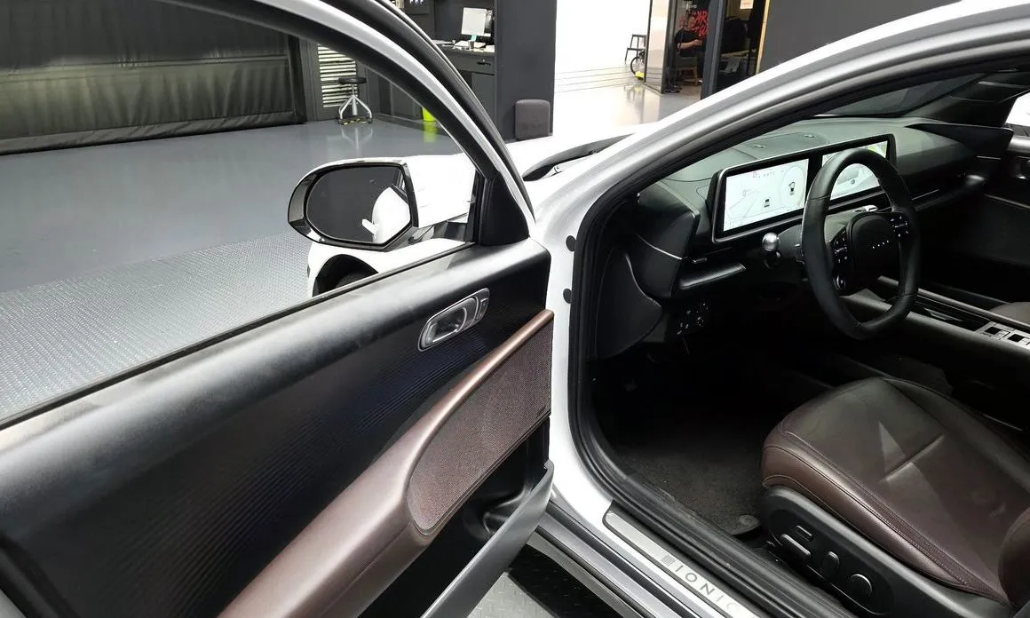 Hyundai Ioniq6 2023 из KR, фото 9