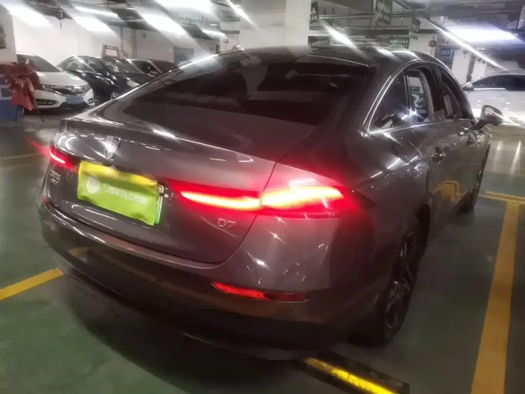 Roewe D7 2024 из CN, фото 7