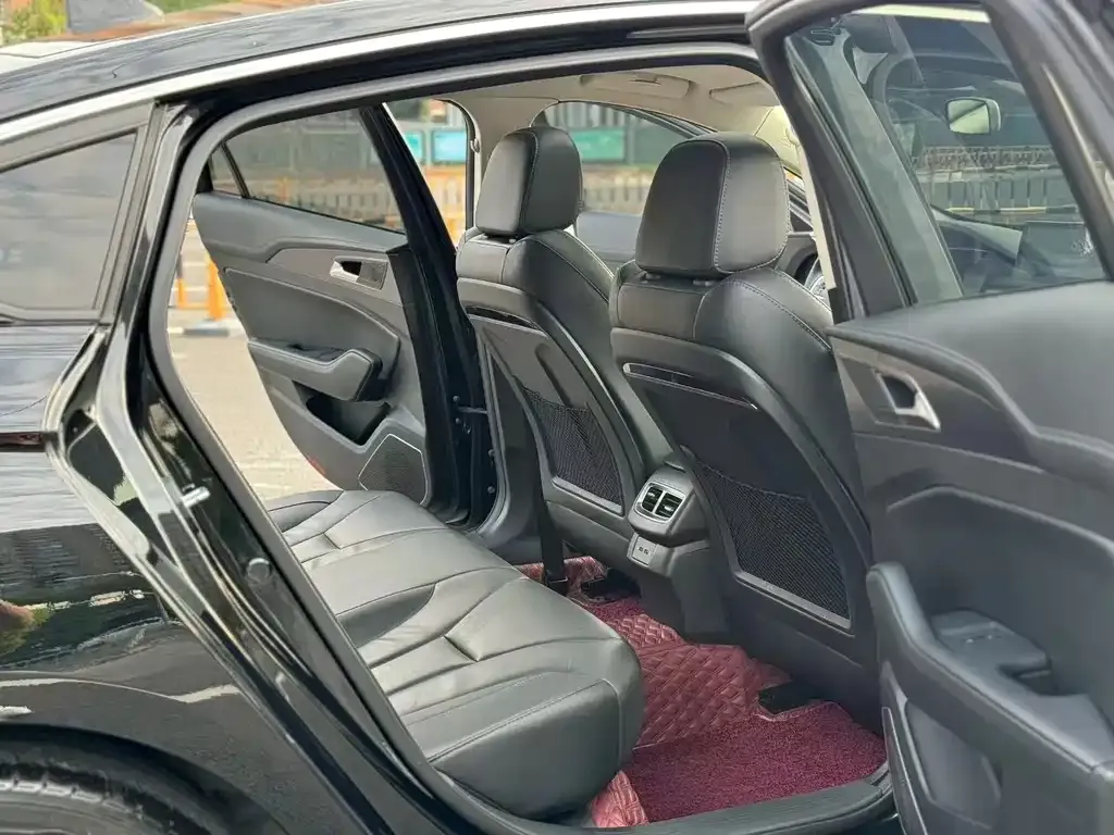 Hongqi H5 2023 из CN, фото 6