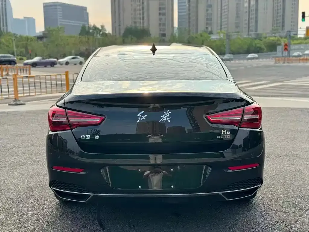 Hongqi H5 2023 из CN, фото 3