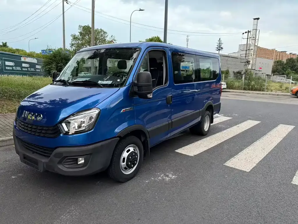 IVECO Ousheng