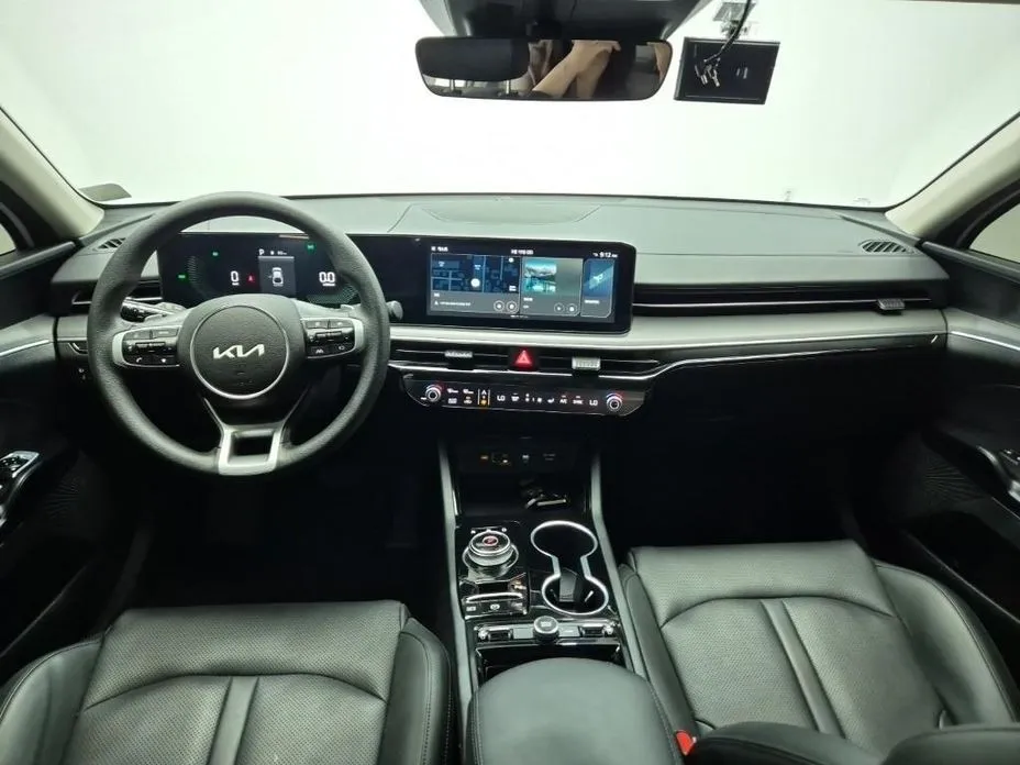 Kia K5 2024 из KR, фото 3