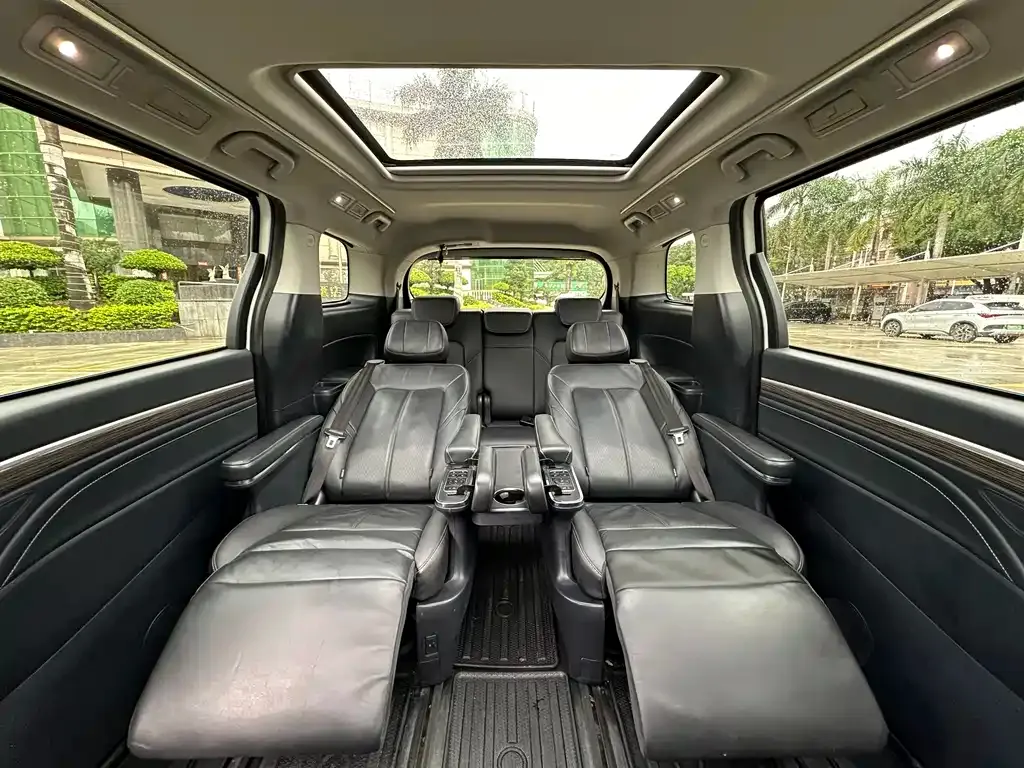GAC Motor Trumpchi M8 — фото 6
