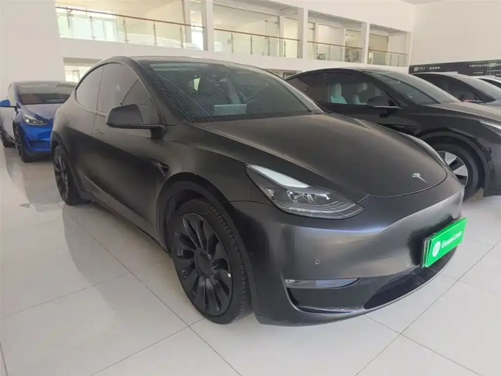 Tesla Model Y 2023 из CN, фото 2
