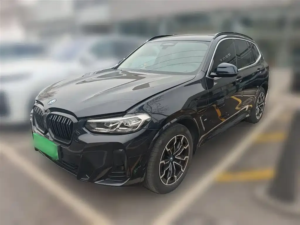 BMW iX3 — фото 2