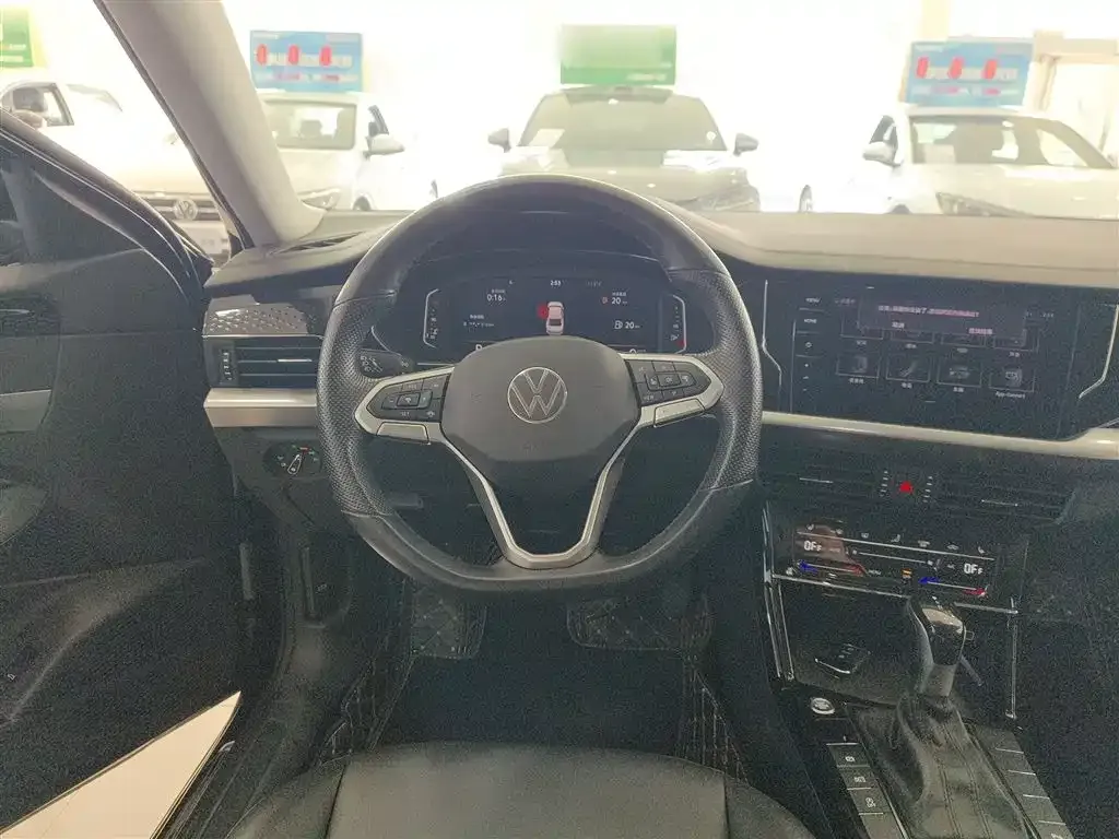 Volkswagen Passat — фото 8
