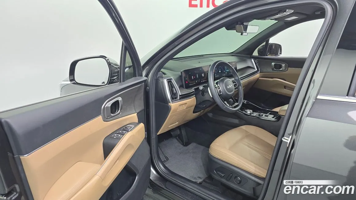Kia Sorento — фото 6