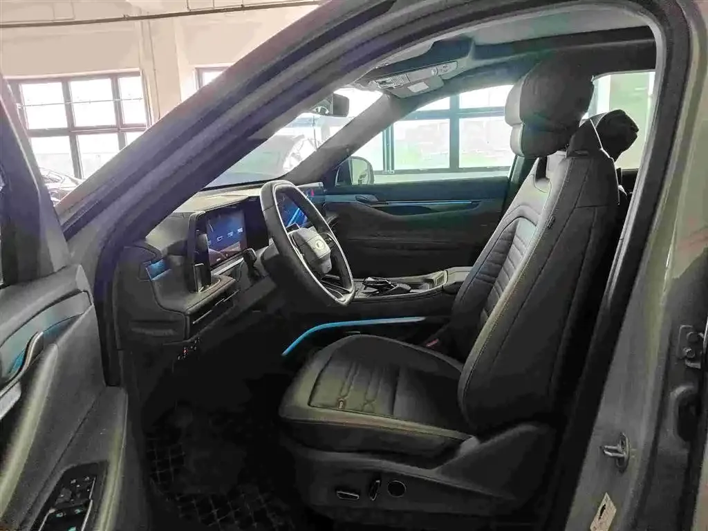 Ford Edge — фото 8