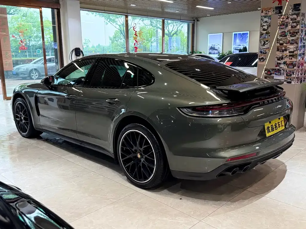 Porsche Panamera — фото 5