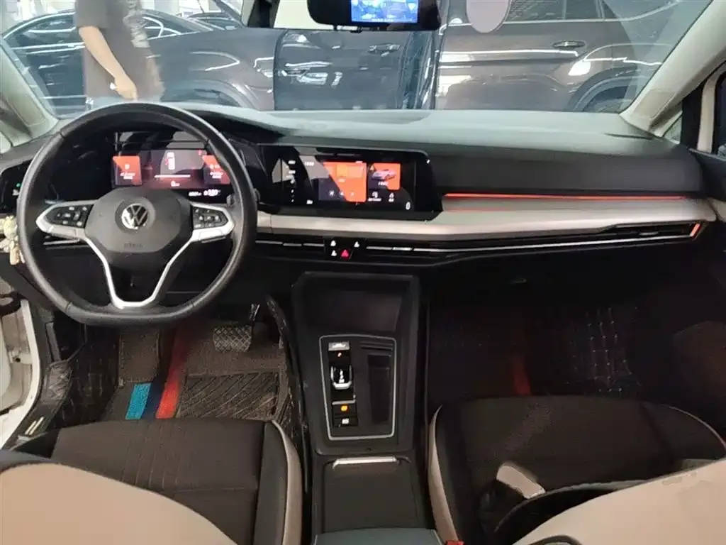 Volkswagen Golf 2021 из CN, фото 8