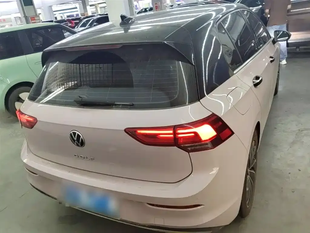 Volkswagen Golf 2021 из CN, фото 7