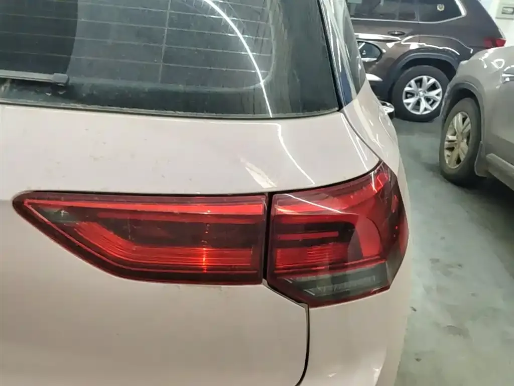 Volkswagen Golf 2021 из CN, фото 4