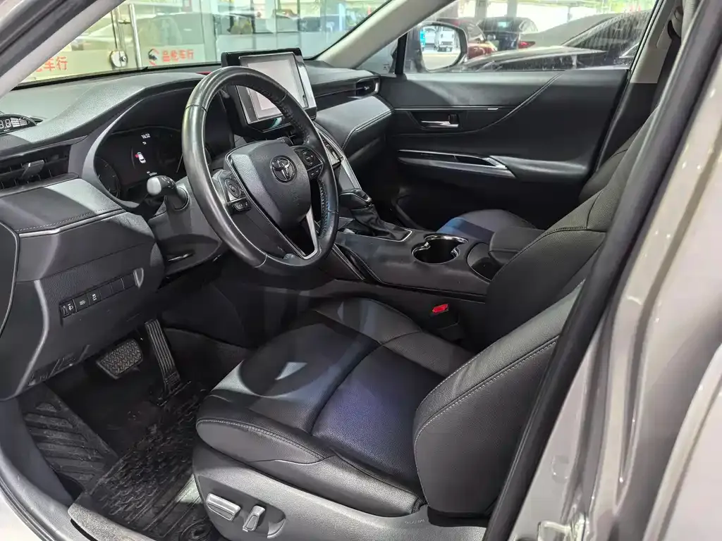 Toyota Venza 2022 из CN, фото 4