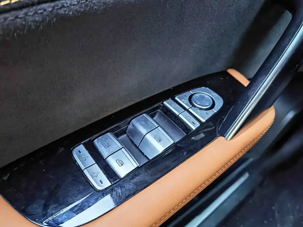 BYD Tang New Energy 2024 из CN, фото 5