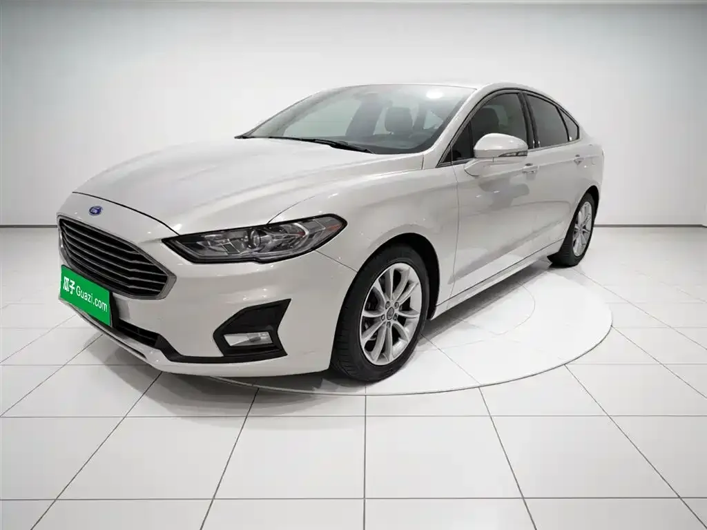 Ford Mondeo — фото 3