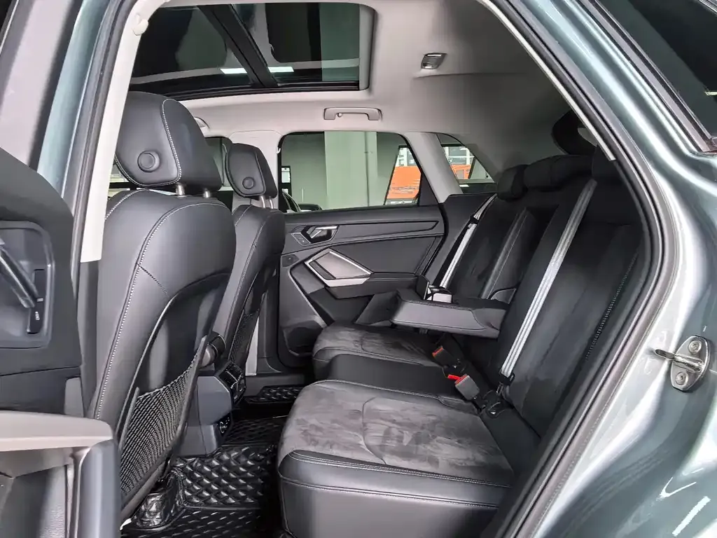 Audi Q3 2022 из CN, фото 5