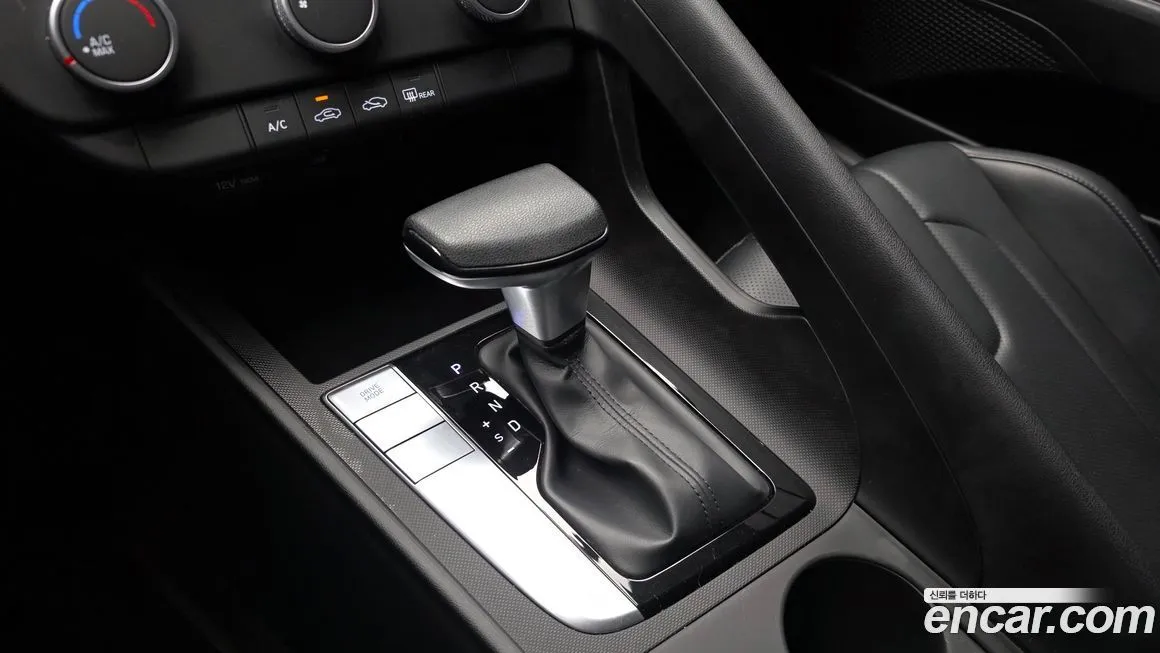 Hyundai AVANTE — фото 7
