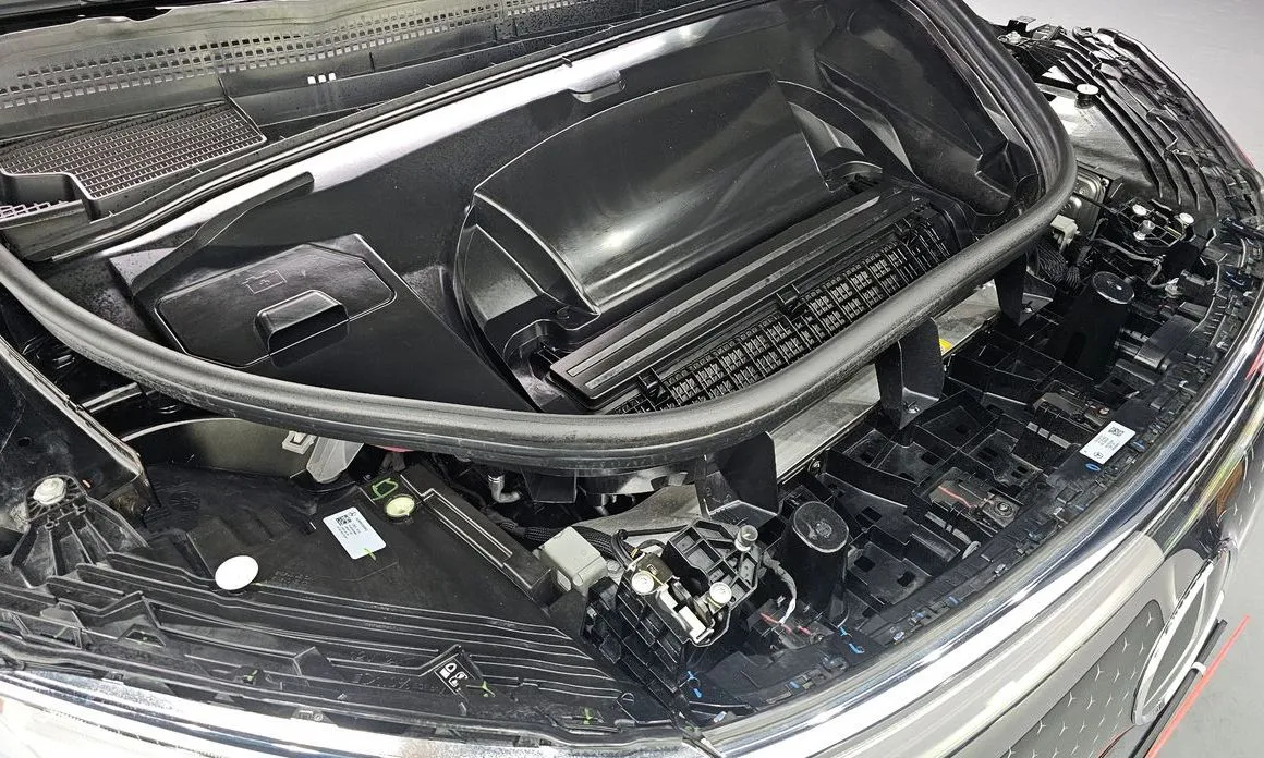 Mercedes-Benz EQS 2023 из KR, фото 10
