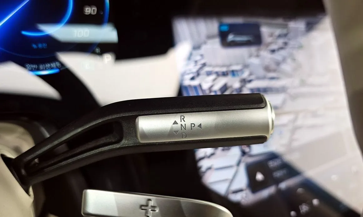 Mercedes-Benz EQS 2023 из KR, фото 6