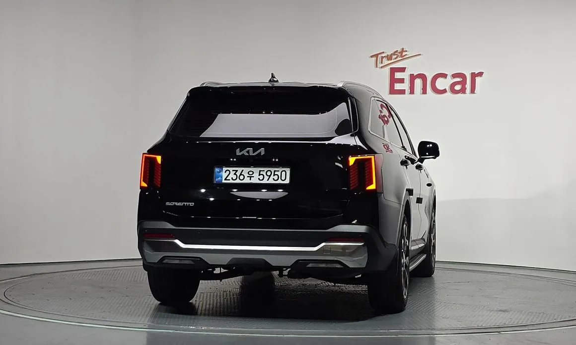 Kia Sorento — фото 7