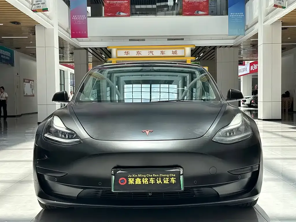 Tesla Model 3 — фото 2
