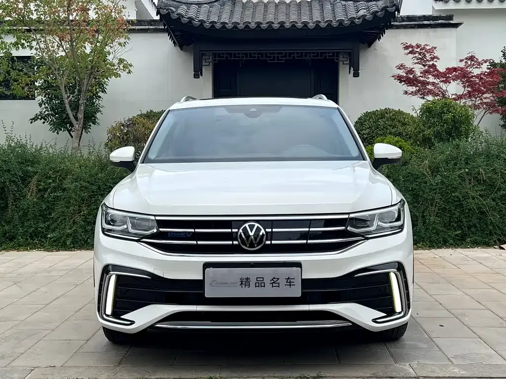 Volkswagen 途观L插电混动 2022 из CN, фото 2