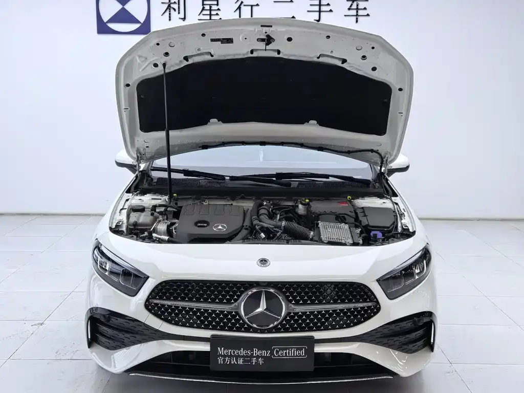 Mercedes-Benz A-Class — фото 9