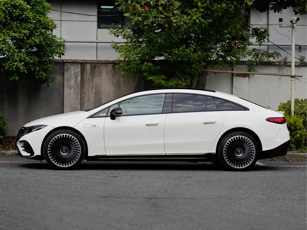Mercedes-Benz EQS AMG 2025 из CN, фото 5