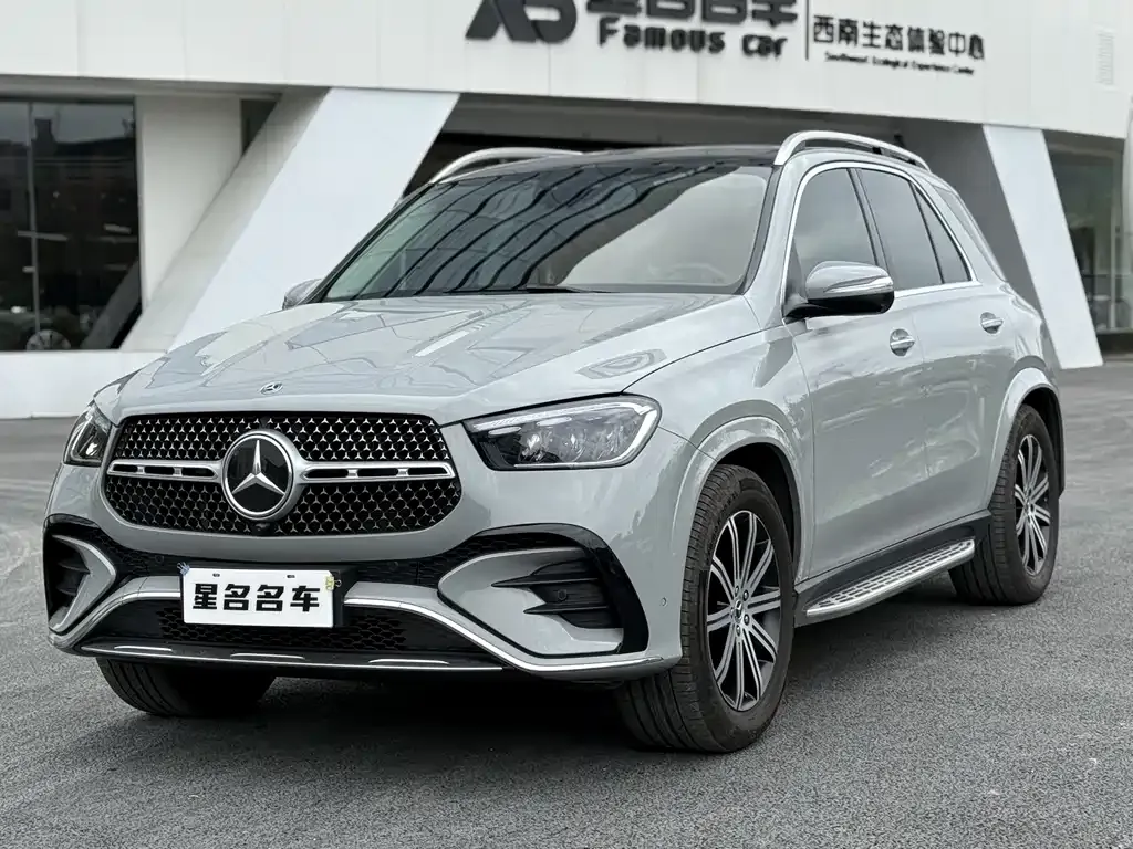 Mercedes-Benz GLE — фото 1