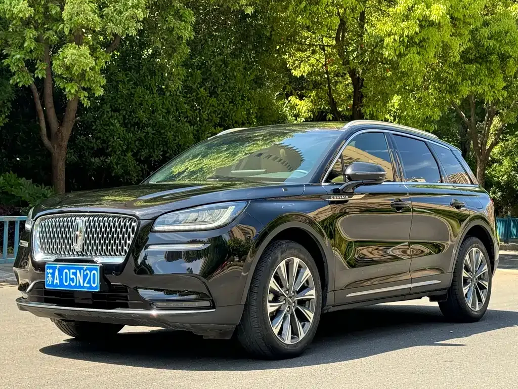 Lincoln Corsair — фото 10