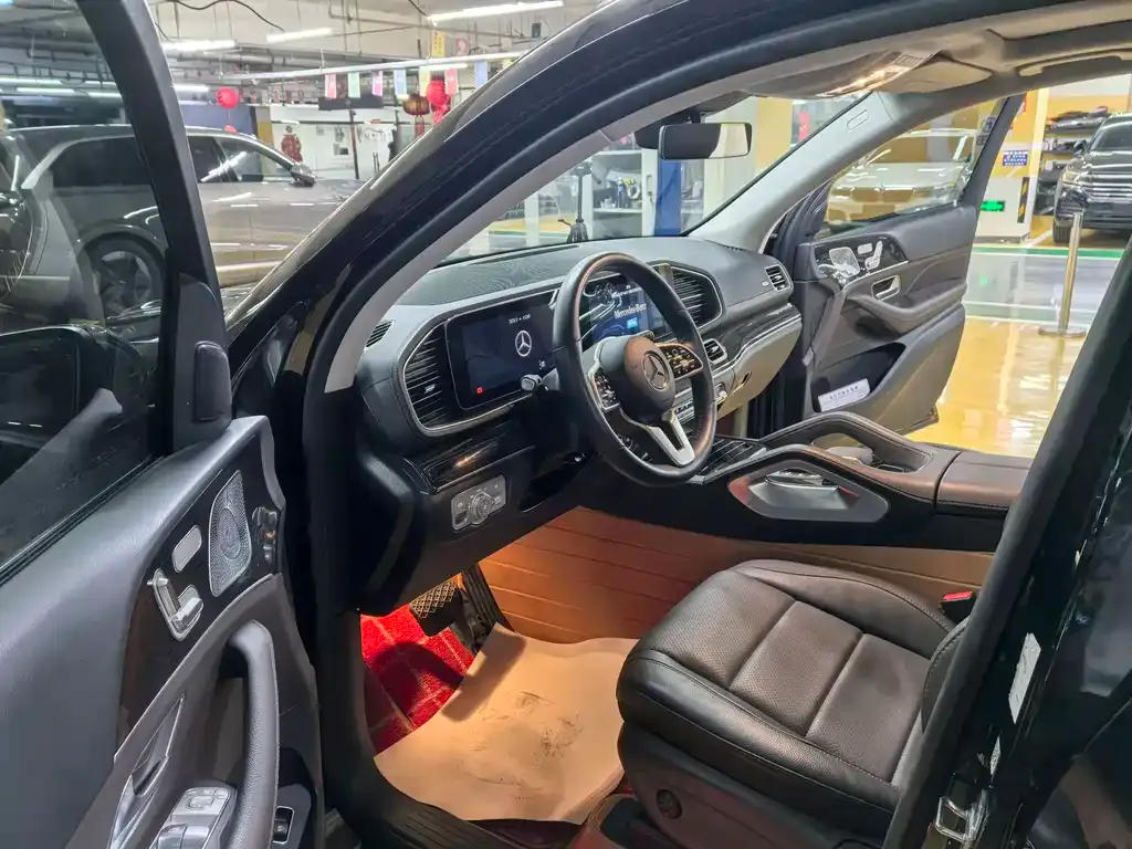 Mercedes-Benz GLE — фото 2